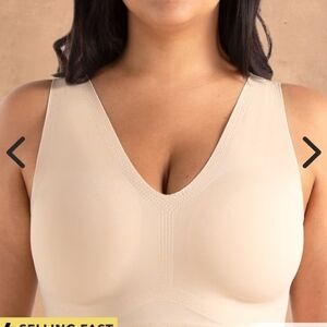 NWT Truekind Everyday Comfort V-neck Bralette Size 4X